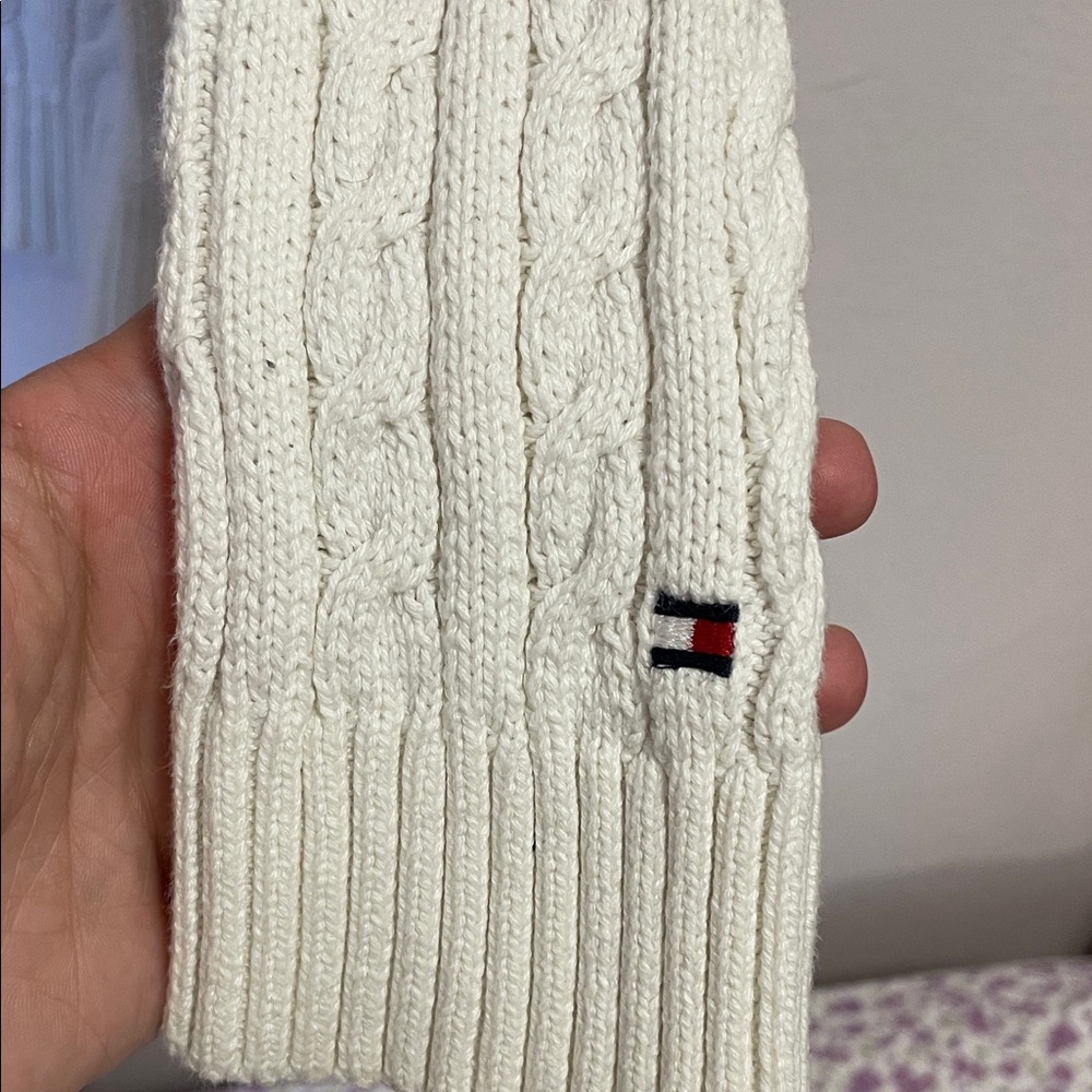 Tommy Hilfiger Women's Cable Knit Sweater - Red, Blue, White Size L - Picture 2 of 6